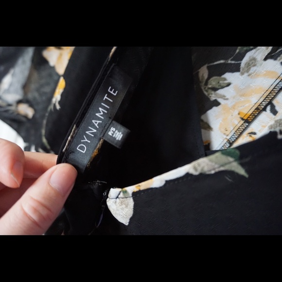 ROMPER - Picture 3 of 3